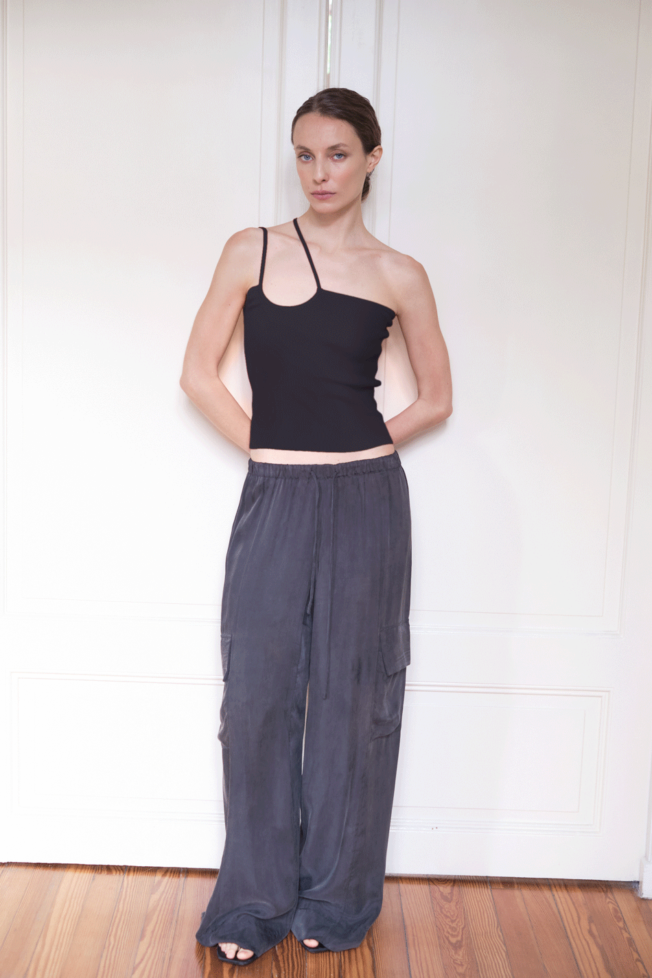 Load image into Gallery viewer, Drawstring Cargo Pant - Washed Black
