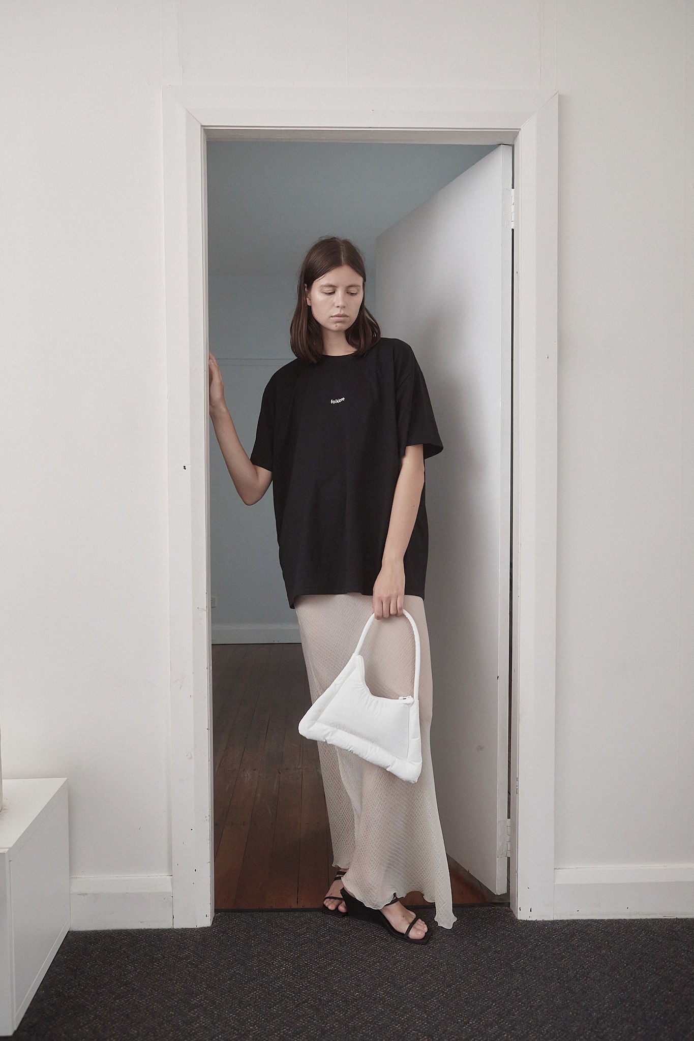 Load image into Gallery viewer, FOLKLORE TEE
