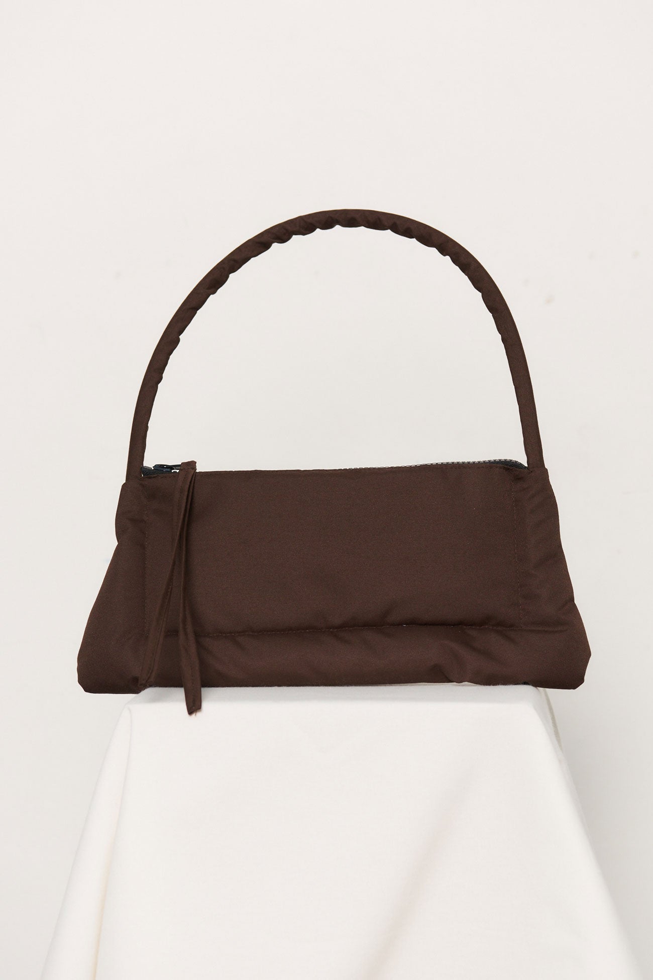 Load image into Gallery viewer, RECTANGULO FLAT BAG - BROWN
