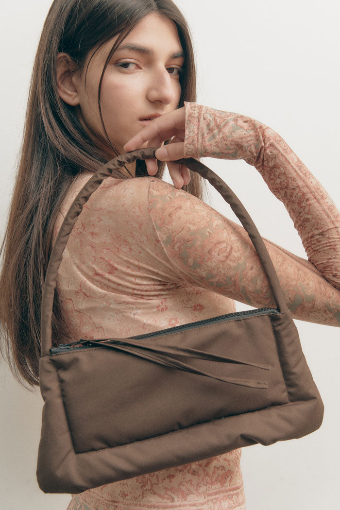 Load image into Gallery viewer, RECTANGULO FLAT BAG - BROWN
