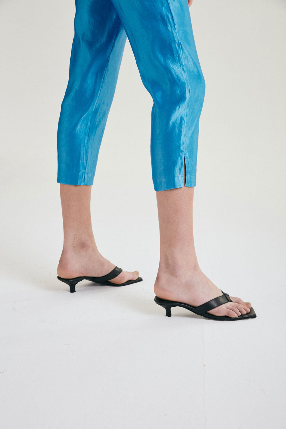 Load image into Gallery viewer, Astral Pant - Cyan
