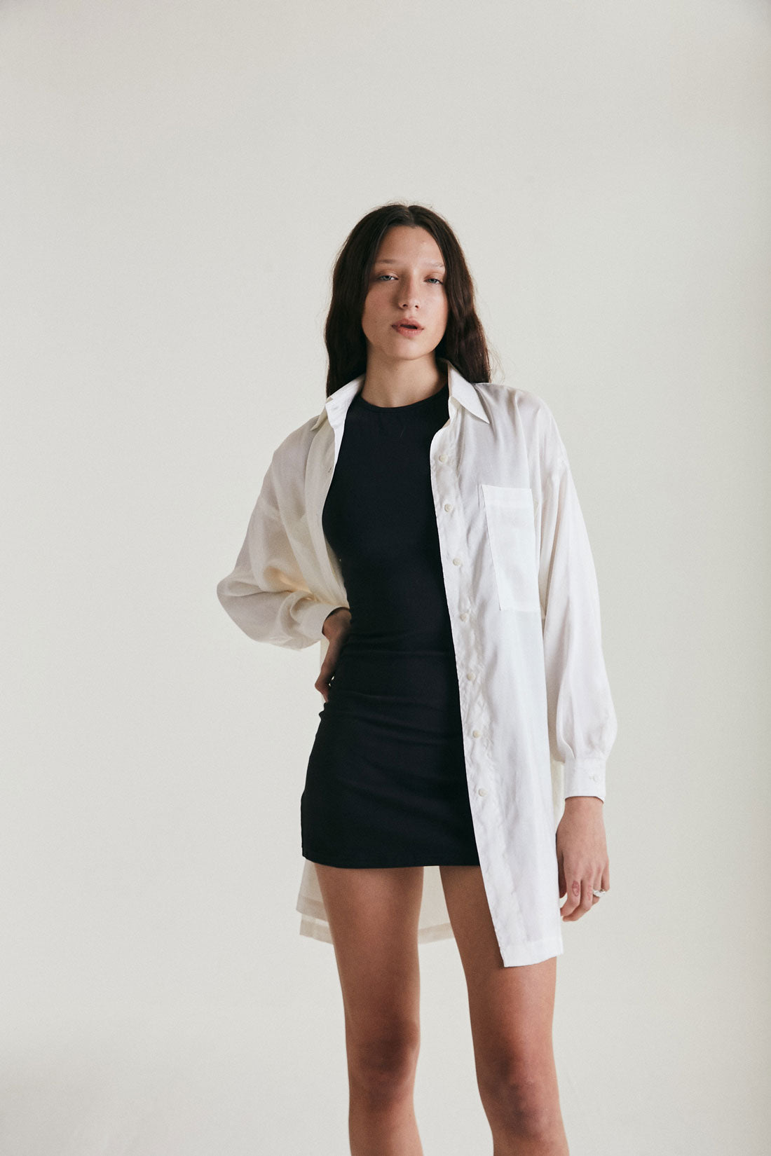 Load image into Gallery viewer, Mercurio Shirt - Pearl
