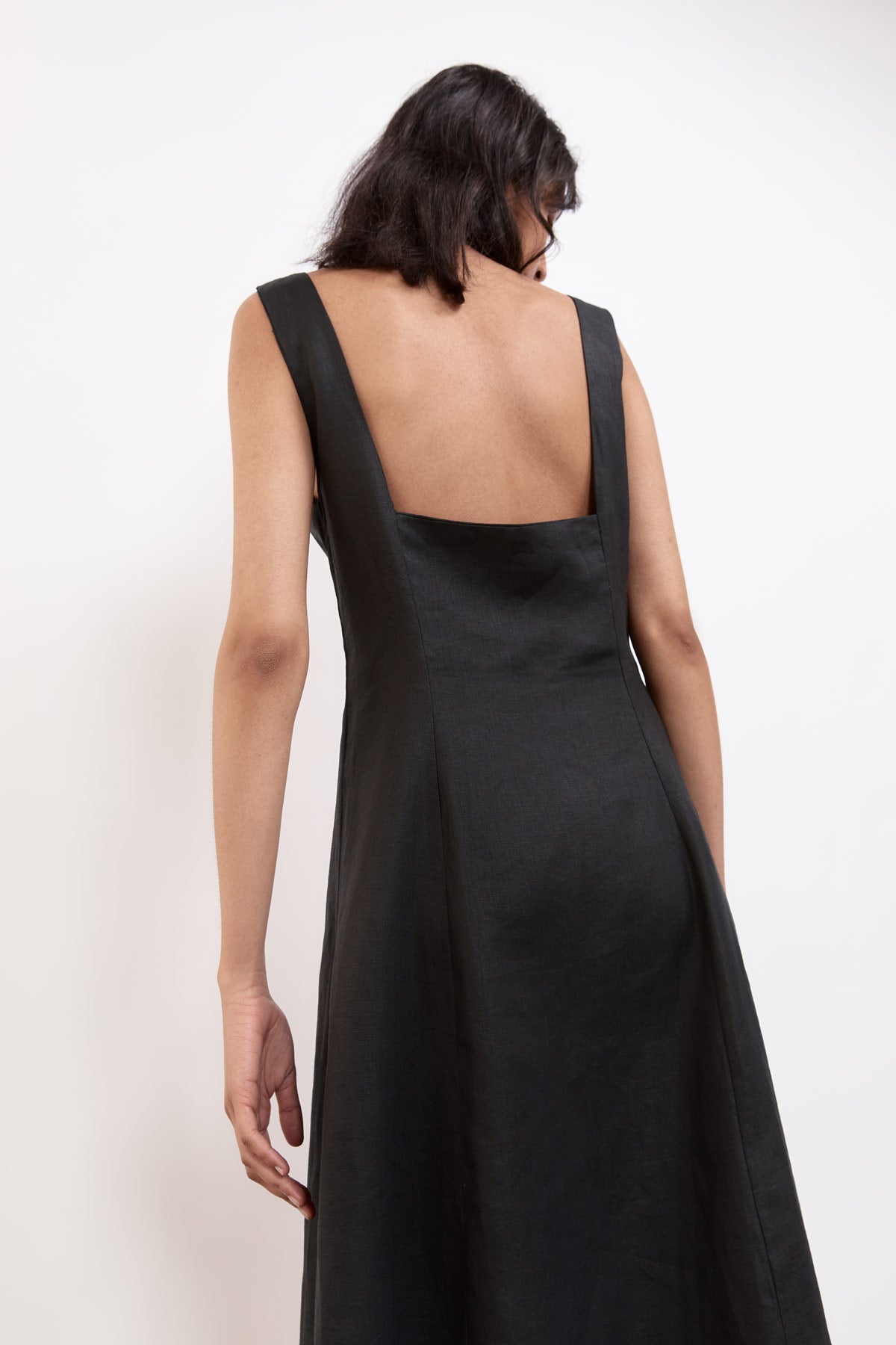 Load image into Gallery viewer, Aloe Dress - Black

