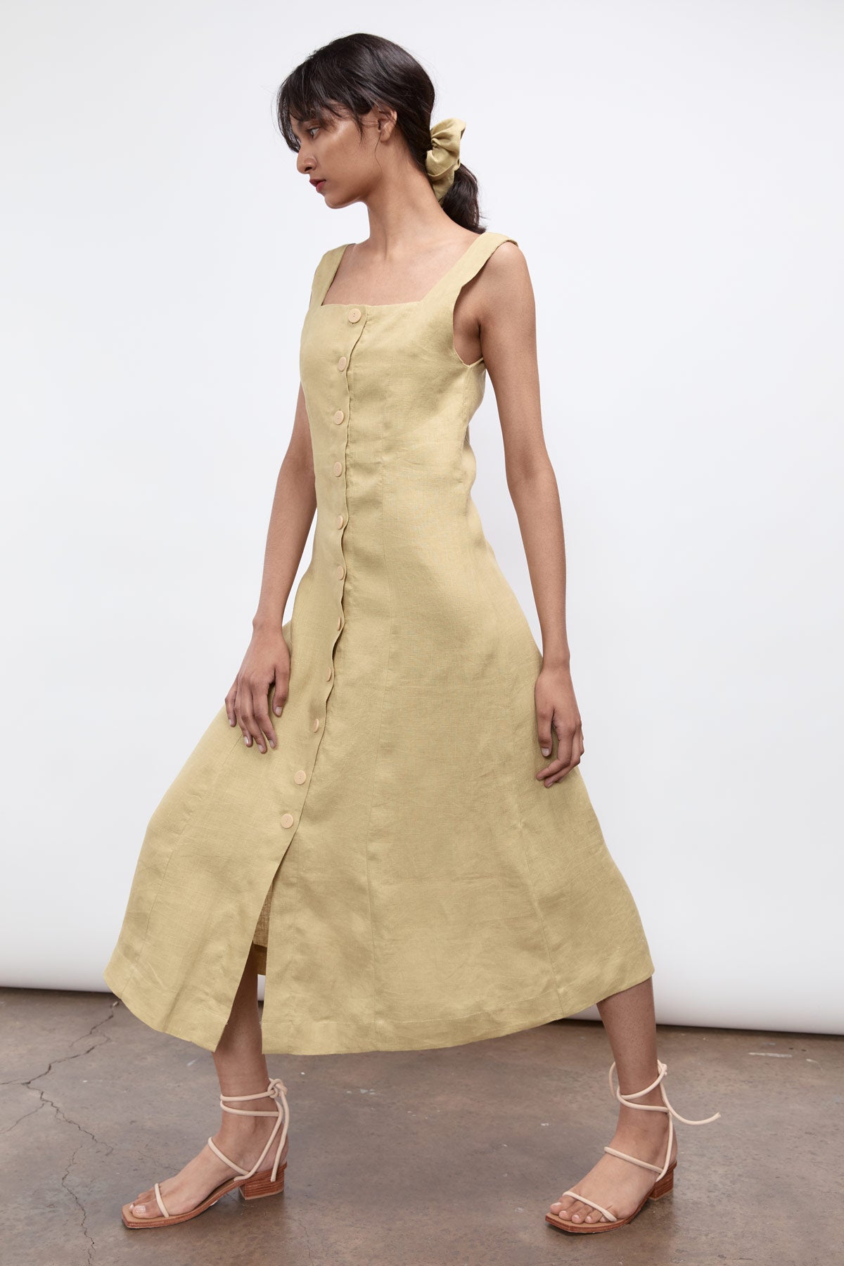 Load image into Gallery viewer, Aloe Dress - Pistachio
