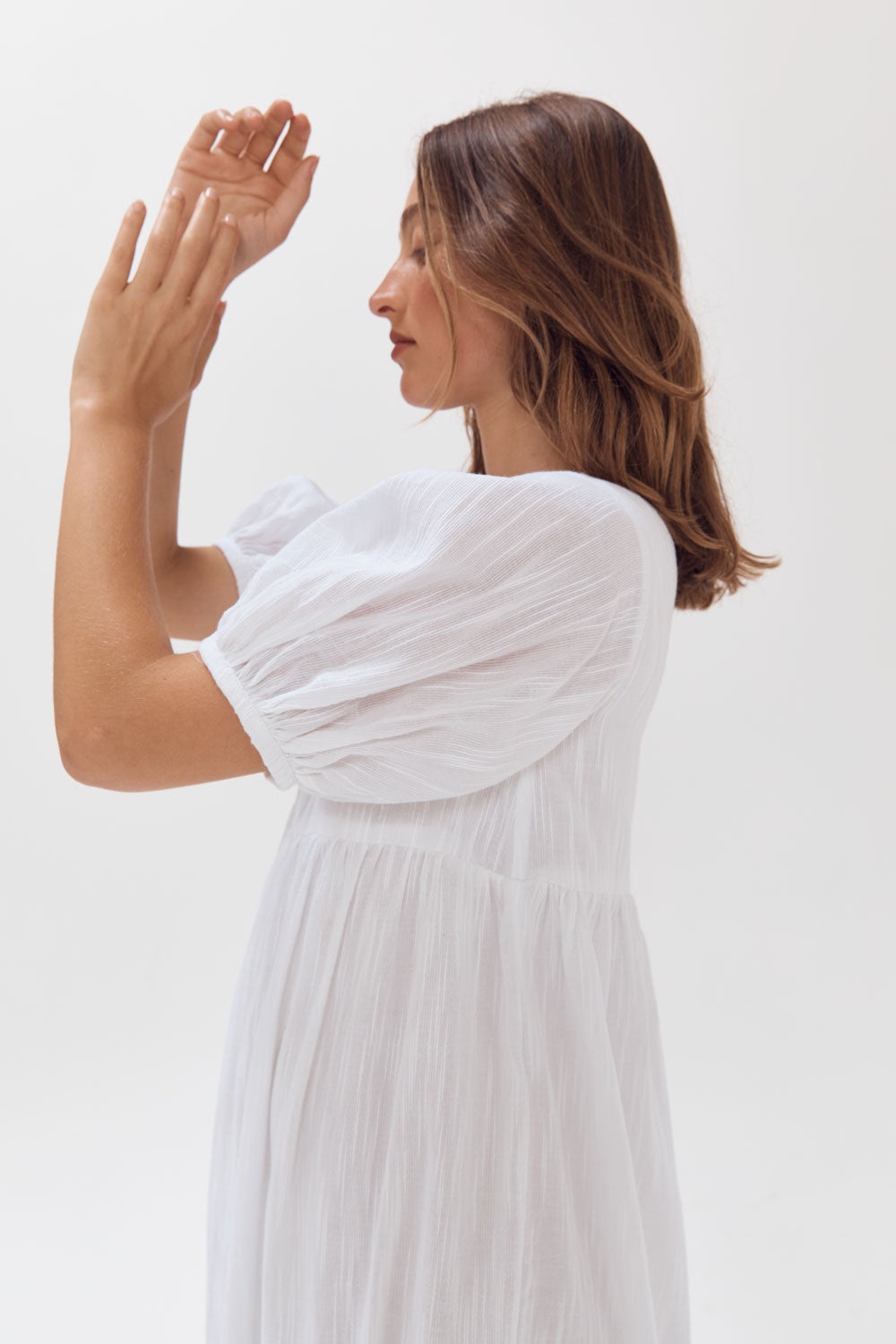 Load image into Gallery viewer, Agua Dress - White
